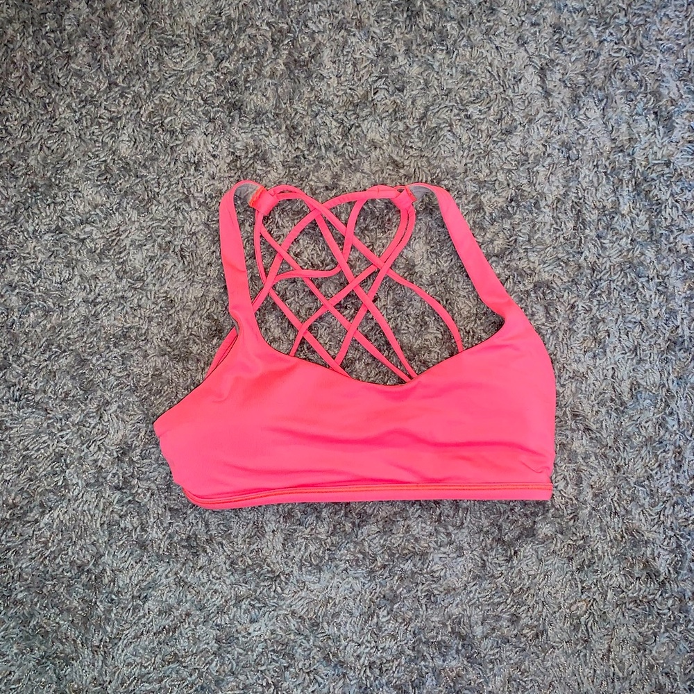 Lululemon sports bra